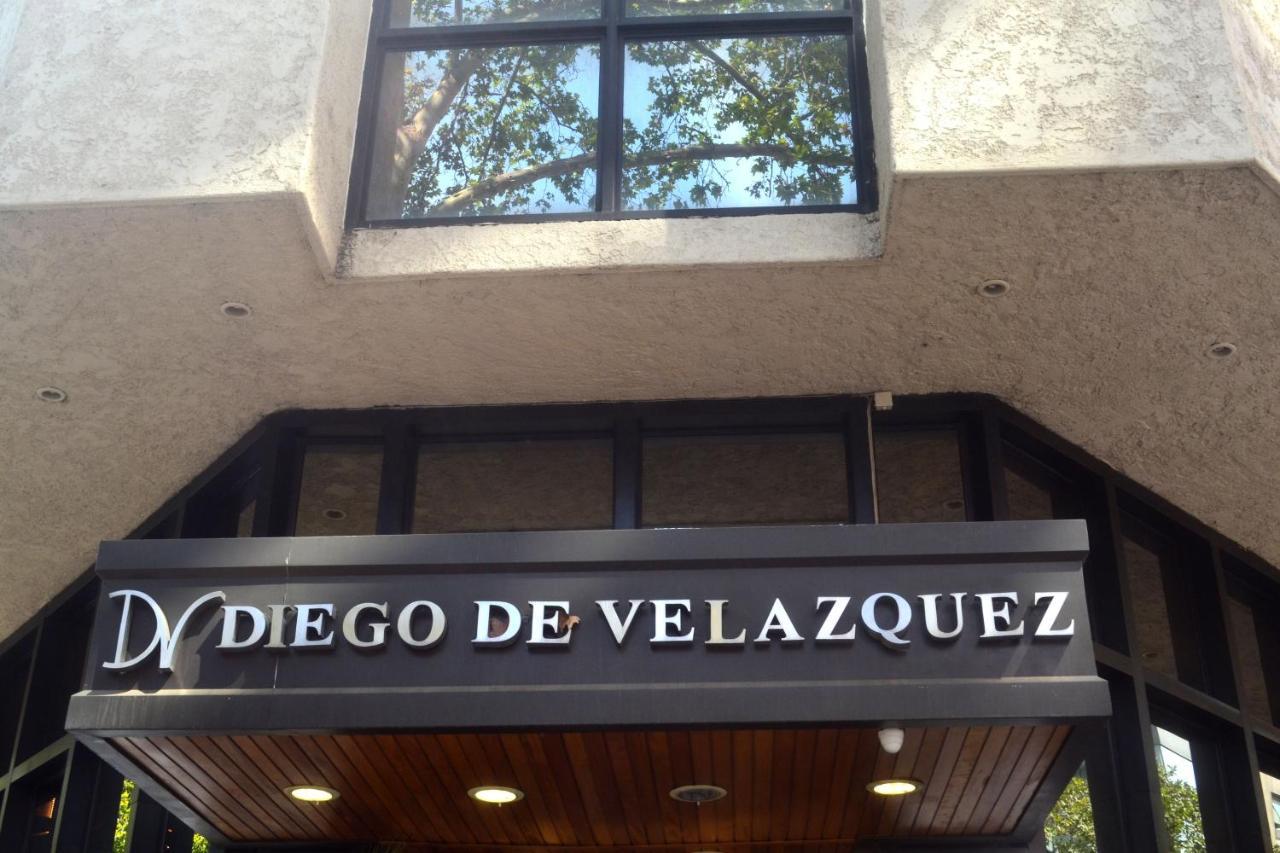 Hotel Diego De Velazquez Сантьяго Екстер'єр фото